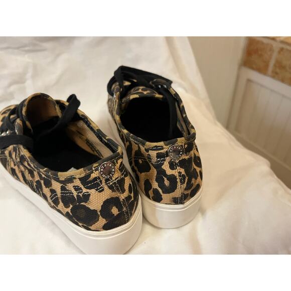 Steve Madden Leopard Platform Canvas Sneakers  Women’s Size 7M Like New (No Box) - Picture 6 of 10